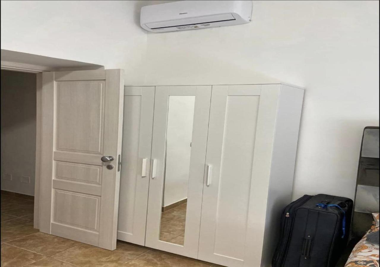 Miris Fast And Comfortable With Self Check In 8 Minutes Walk Near Airport