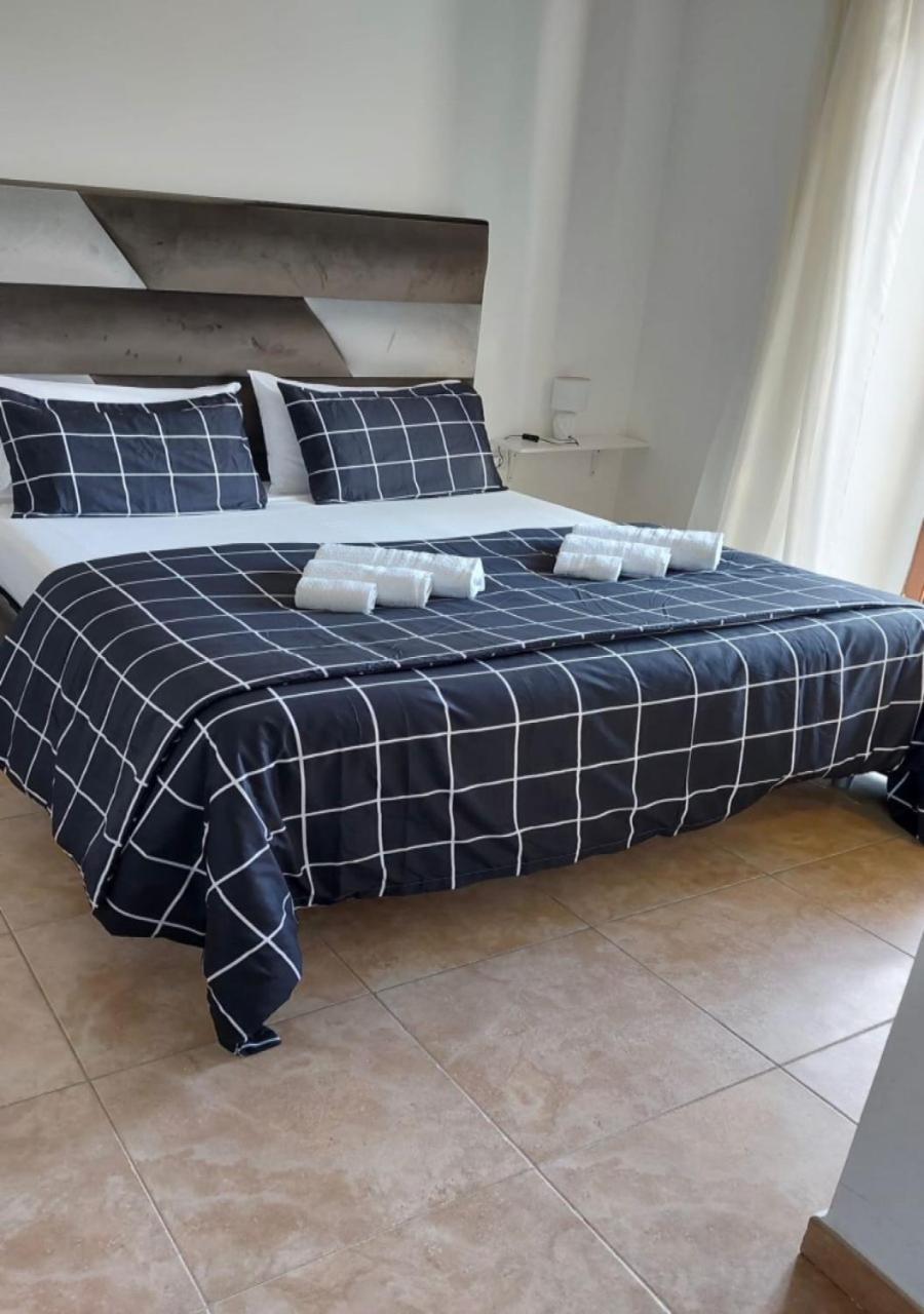 Affittacamere Miris Fast And Comfortable With Self Check In 8 Minutes Walk Near Airport