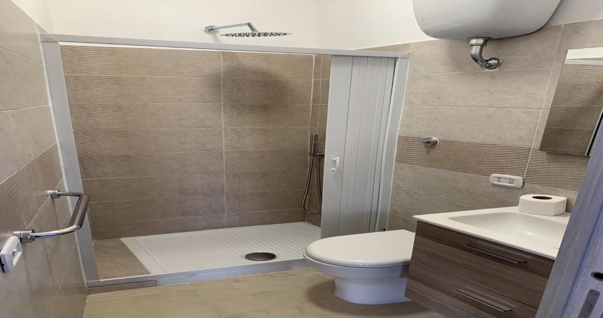 Affittacamere Miris Fast And Comfortable With Self Check In 8 Minutes Walk Near Airport